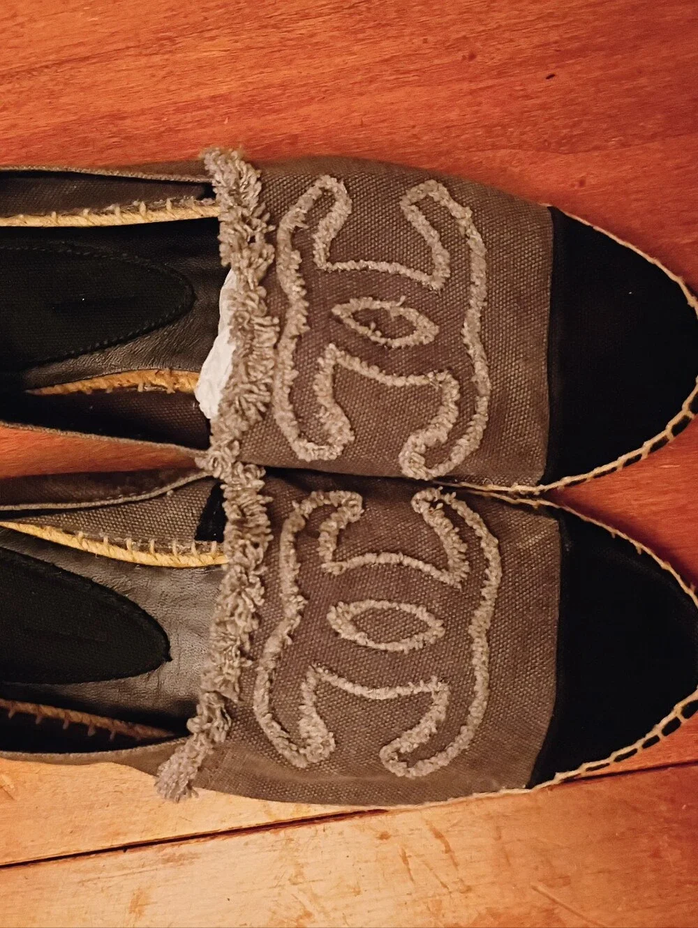 CHANEL Gray and Black Espadrille Flats with Logo Appliqué